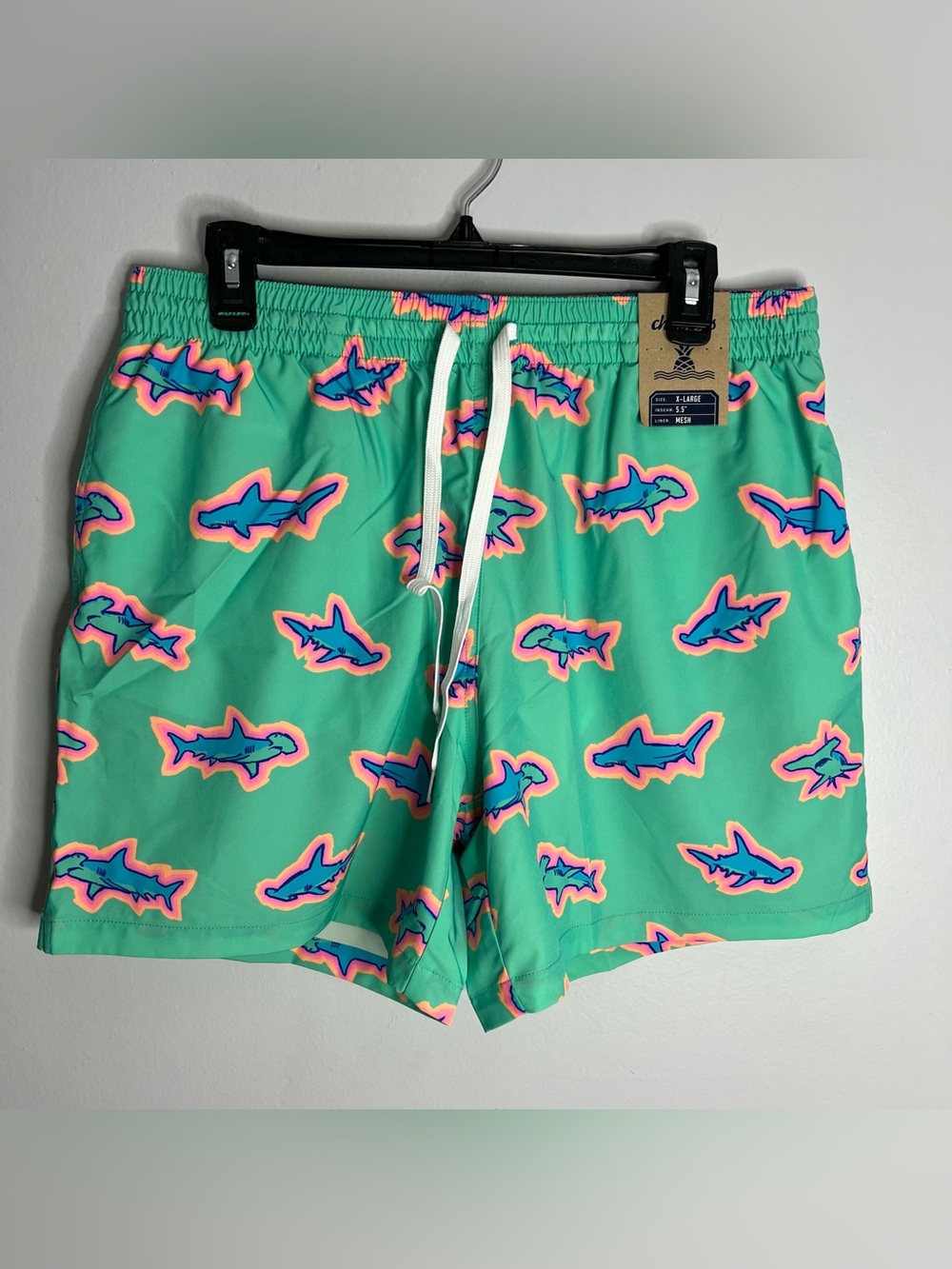Chubbies Classic Swim Trunks 5.5 Inch Inseam Mens XL Teal Apex Predators NWT